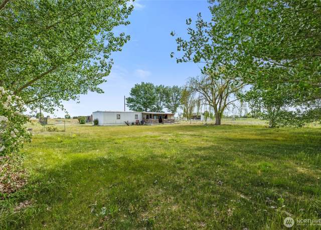 Property at 10575 H.8 NE, Moses Lake, WA 98837, 2 beds, 1 bath