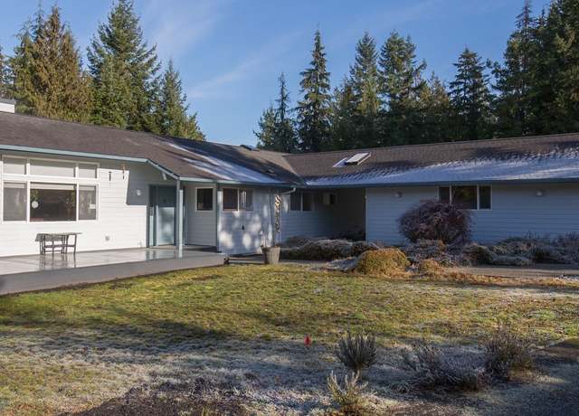 Property at 411 Merrill Way, Port Angeles, WA 98362, 3 beds, 2.5 baths