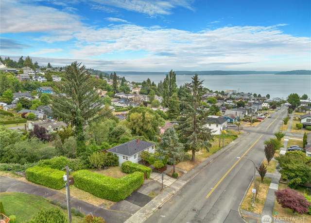 Property at 2602 McCarver St, Tacoma, WA 98403, 2 beds, 2 baths