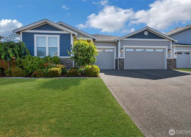 Property at 17319 127th Ave Ct E, Puyallup, WA 98374, 3 beds, 2.5 baths
