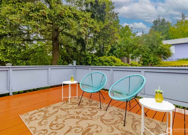 Property at 4003 Flora Dr, Fircrest, WA 98466, 3 beds, 2 baths