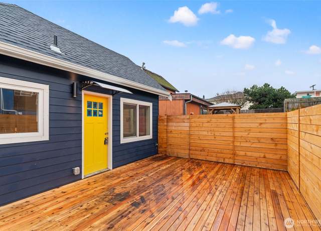 Property at 108 18th Ave, Seattle, WA 98122, 2 beds, 1 bath