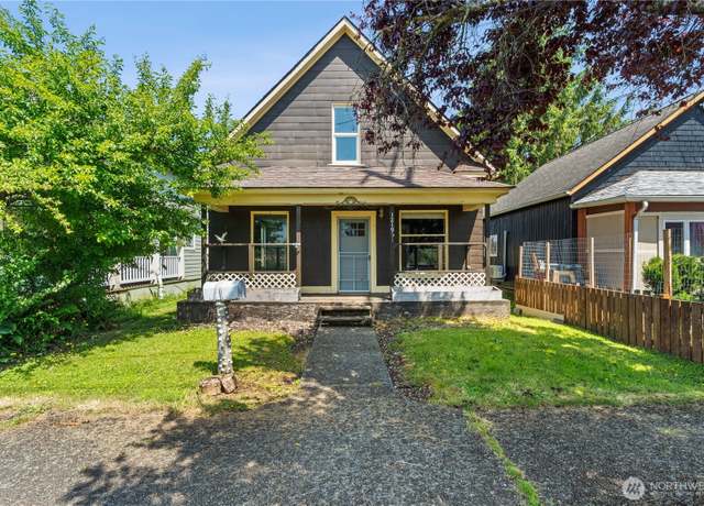 Property at 1219 Chenault St, Hoquiam, WA 98550, 3 beds, 2 baths