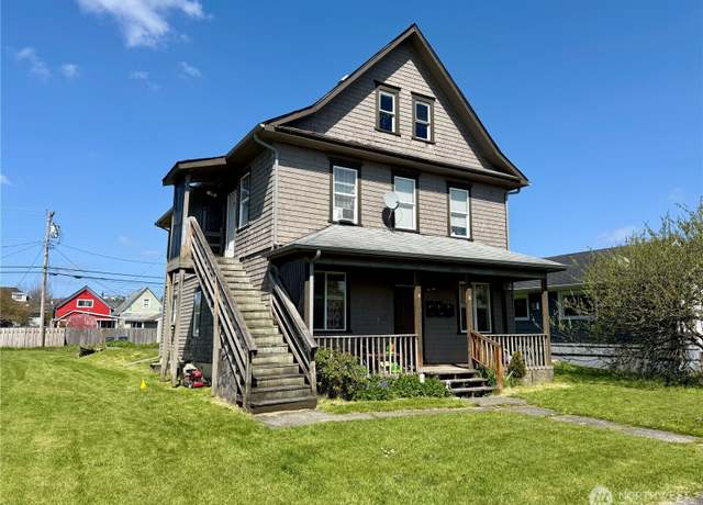 Property at 910 W Wishkah St, Aberdeen, WA 98520, 4 beds, 3 baths