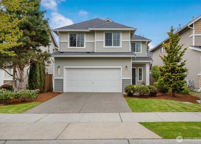 Property at 12708 12th Ave SE, Everett, WA 98208, 3 beds, 2.5 baths