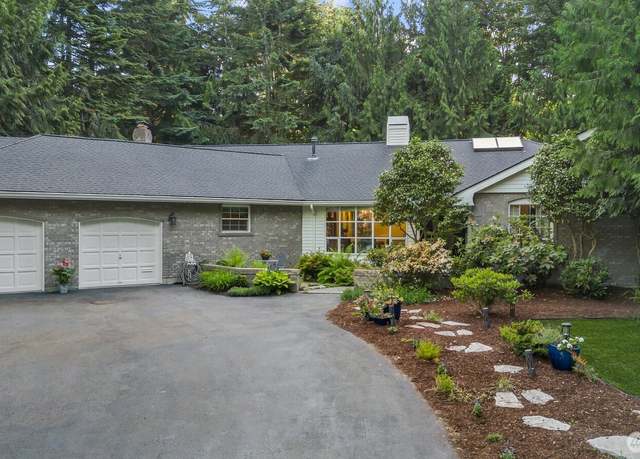 Property at 15317 179th Ave NE, Woodinville, WA 98072, 4 beds, 2.5 baths