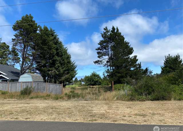 Property at 508 Point Brown Ave NE, Ocean Shores, WA 98569