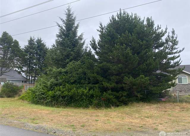 Property at 508 Point Brown Ave NE, Ocean Shores, WA 98569