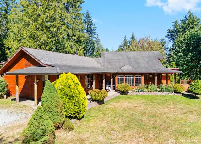 Property at 17527 Little Mountain Pl, Mount Vernon, WA 98274, 3 beds, 3.5 baths