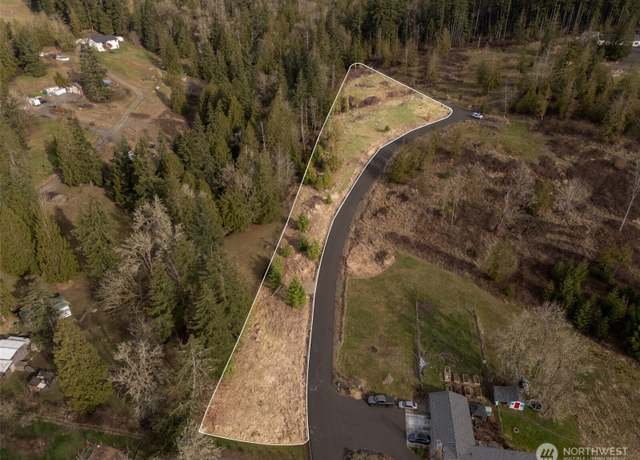 Property at 426 Rose Garden Ln, Kelso, WA 98626