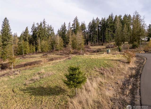 Property at 426 Rose Garden Ln, Kelso, WA 98626