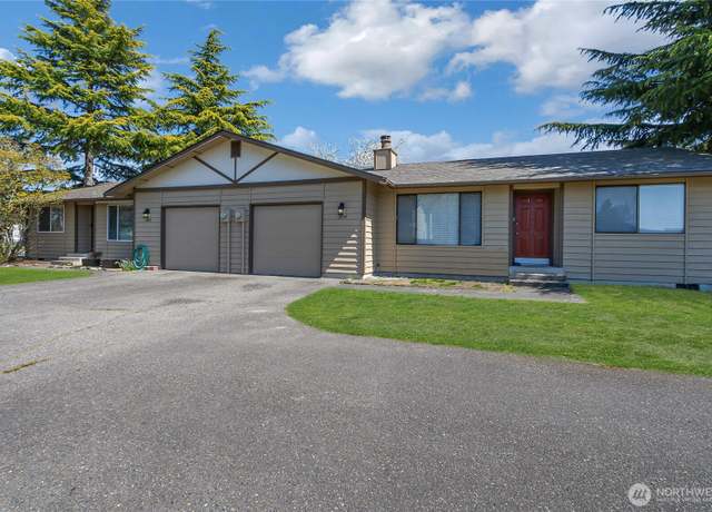 Property at 1852 1854 116th St S, Tacoma, WA 98444, 4 beds, 2 baths
