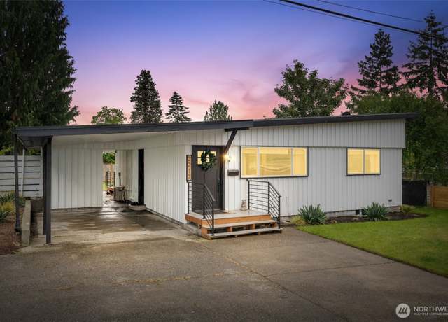 Property at 2217 NE 9th St, Renton, WA 98056, 4 beds, 2 baths