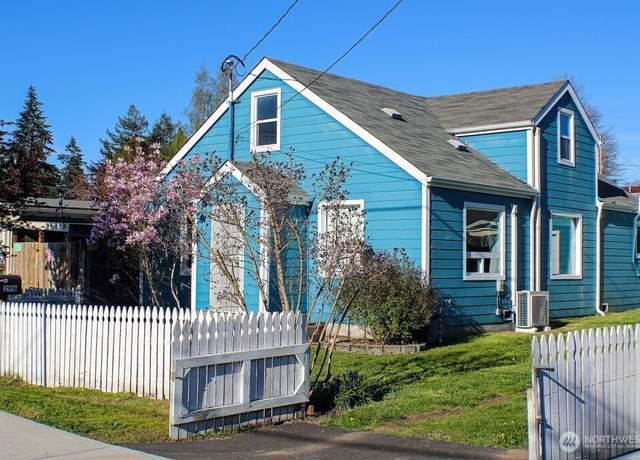 Property at 2916 Robin Ave, Bremerton, WA 98310, 3 beds, 2 baths