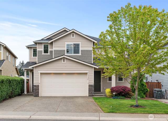 Property at 13922 63rd Avenue Ct E, Puyallup, WA 98373, 5 beds, 3.5 baths