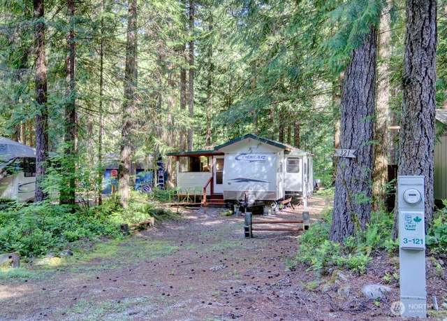 Property at 121 3 Schinn Canyon Cir, Deming, WA 98244, 2 beds, 1 bath