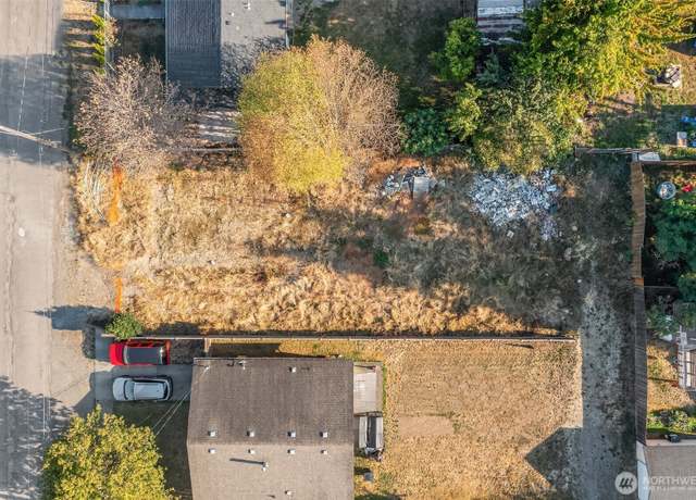 Property at 8235 S G St, Tacoma, WA 98408
