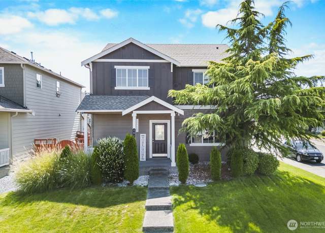 Property at 1610 179th Street Ct E, Spanaway, WA 98387, 4 beds, 2.5 baths