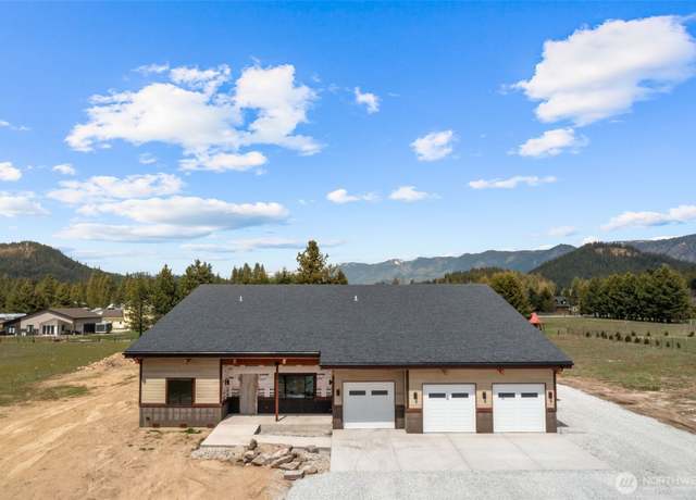 Property at 152 Wilcox Ln, Leavenworth, WA 98826, 4 beds, 3.5 baths