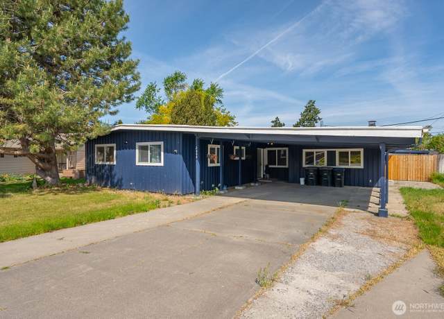 Property at 2008 S Belair Dr, Moses Lake, WA 98837, 4 beds, 2 baths