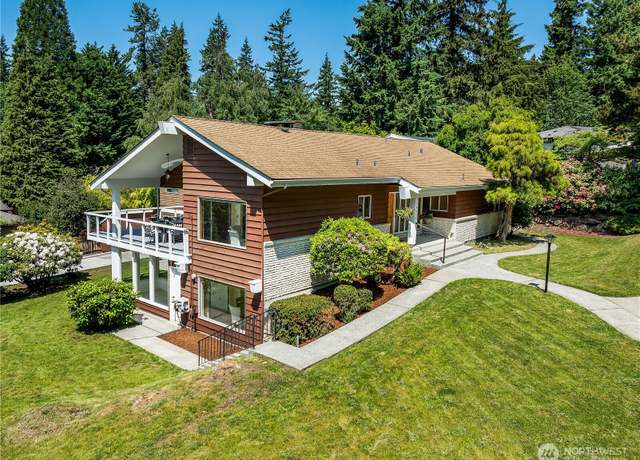 Property at 18609 41st Pl NE, Lake Forest Park, WA 98155, 4 beds, 3 baths