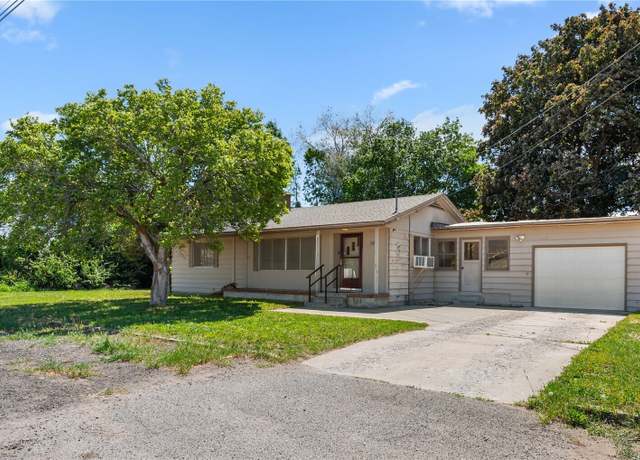 Property at 2380 4th St SE, East Wenatchee, WA 98802, 2 beds, 1 bath