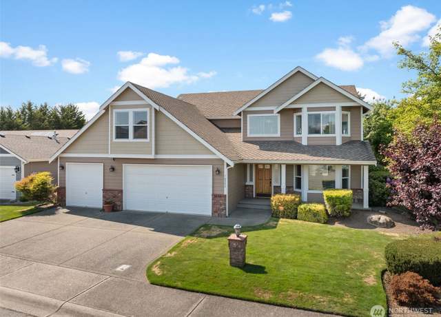 Property at 16520 136th Ave E, Puyallup, WA 98374, 4 beds, 2.5 baths