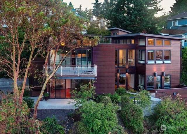 Property at 630 Harrison St, Friday Harbor, WA 98250, 3 beds, 3.5 baths