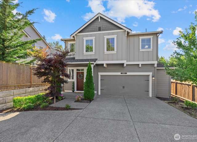 Property at 9901 13th St SE, Lake Stevens, WA 98258, 5 beds, 3 baths