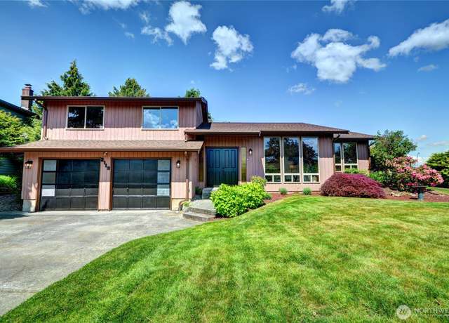 Property at 2119 N Trumpeter Dr, Mount Vernon, WA 98273, 4 beds, 2.5 baths