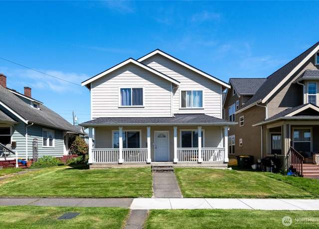 Property at 2104 Ellis St, Bellingham, WA 98225, 6 beds, 2 baths