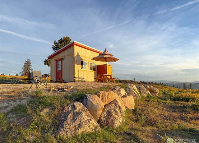 Property at 106 Cielo Cir, Brewster, WA 98812, 0.5 baths