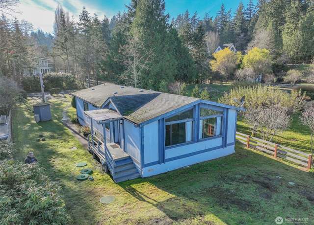 Property at 8552 NE Gordon Dr, Bainbridge Island, WA 98110, 2 beds, 2 baths
