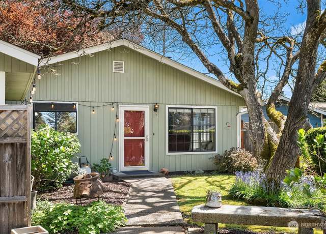 Property at 516 Hubbard Rd, Lynnwood, WA 98036, 3 beds, 1 bath