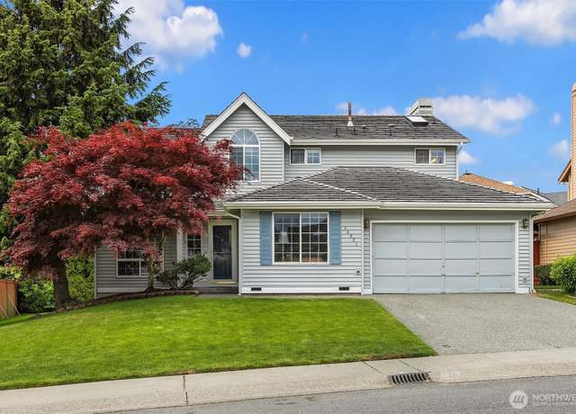 Property at 19021 113th Way SE, Renton, WA 98055, 4 beds, 2.5 baths