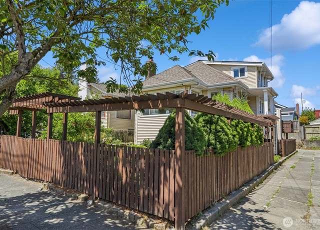 Property at 1316 N 77th St, Seattle, WA 98103, 5 beds, 3 baths