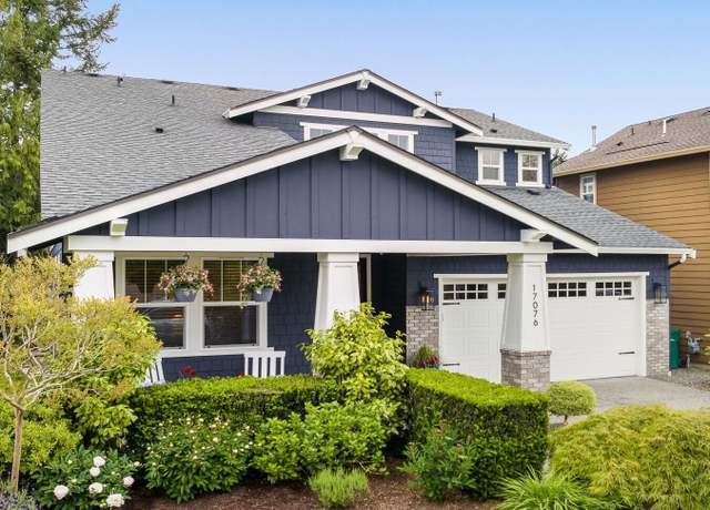 Property at 17076 NE 123rd St, Redmond, WA 98052, 4 beds, 4 baths