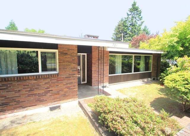Property at 701 21st Ave SW, Puyallup, WA 98371, 3 beds, 1.5 baths