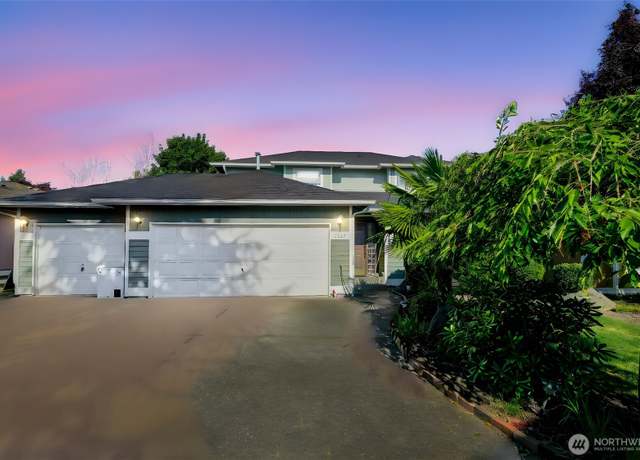 Property at 3664 S 378th St, Auburn, WA 98001, 4 beds, 2.5 baths