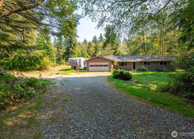 Property at 3332 Altair Pl, Oak Harbor, WA 98277, 3 beds, 2 baths