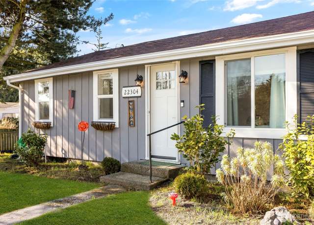 Property at 22304 76th Ave W, Edmonds, WA 98026, 2 beds, 1 bath