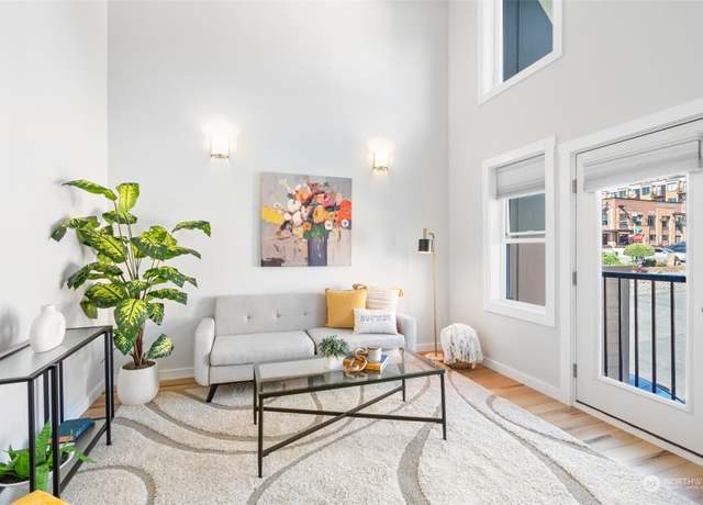 Property at 1201 11th St #308, Bellingham, WA 98225, 1 bed, 2 baths