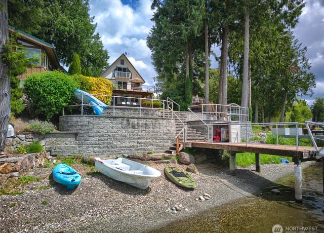 Property at 17848 Gem Ln, Mount Vernon, WA 98274, 2 beds, 1.5 baths