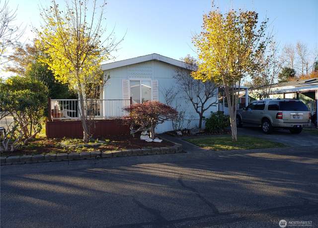 Property at 520 Willow Dr #111, Enumclaw, WA 98022, 3 beds, 2 baths