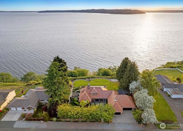 Property at 24635 8th Ave S, Des Moines, WA 98198, 5 beds, 3.5 baths