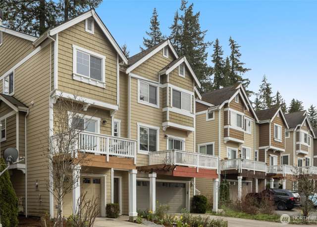 Property at 1045 156th Ave NE, Bellevue, WA 98007, 3 beds, 3.5 baths
