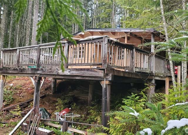 Property at 2001 N Dow Mountain Rd, Hoodsport, WA 98548, 1 bed, 0.5 baths