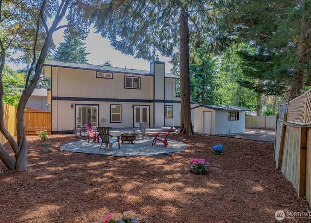 Property at 16828 Ambaum Blvd S, Burien, WA 98148, 4 beds, 2.5 baths