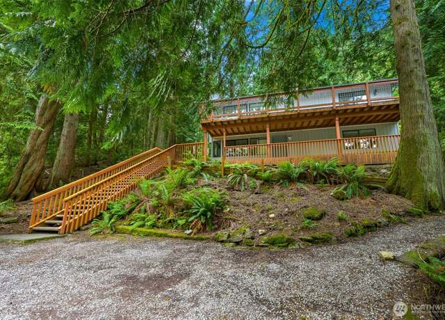 Property at 24 Jasper Ridge Ln, Bellingham, WA 98229, 3 beds, 2 baths