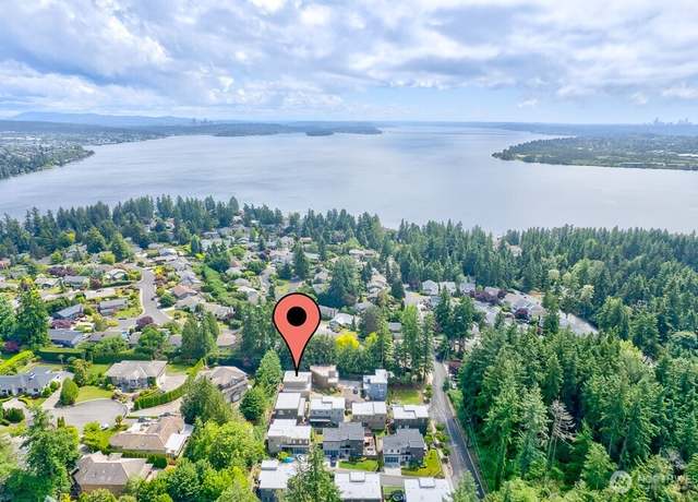 Property at 8015 NE 116th Pl, Kirkland, WA 98034, 4 beds, 3.5 baths
